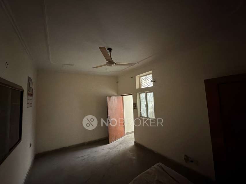 1 BHK House for Rent  In Chhatarpur