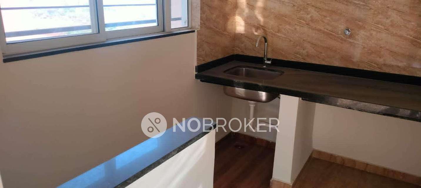 3 BHK Flat In Vtp Beaumonde Building T2 for Rent  In Manjari