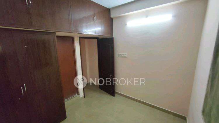 2 BHK Flat In Ranga Flats,  For Sale  In Mudichur