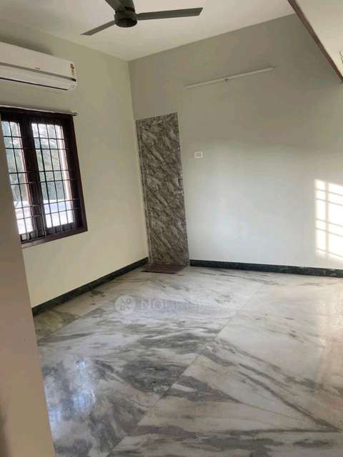 3 BHK Flat In Kowsthubam Apartment for Rent  In Mandavelipakkam, Raja Annamalaipuram