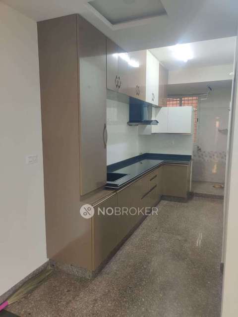 1 BHK Flat In Standalone for Rent  In Rajajinagar