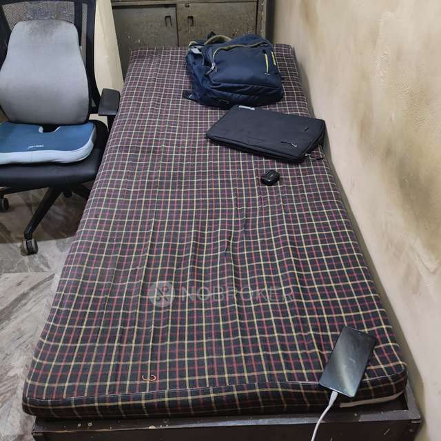 PG for Boys in Mayur Vihar 