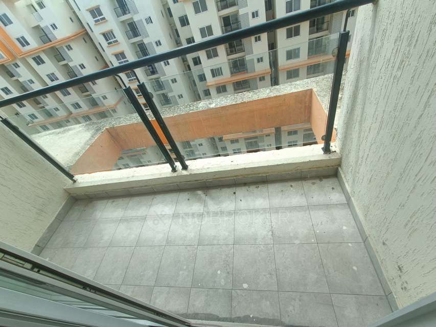 2 BHK Flat In Mahaveer Celesse, Yelahanka For Sale  In Yelahanka