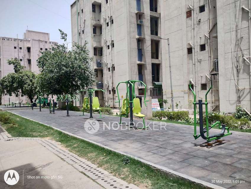 1 BHK Flat In Golf Link Apartment Dwarka Sector 23b For Sale  In Dwarka Sector 23b