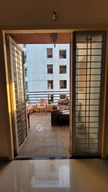 Shared Room for Female In 3 BHK  In Rama Silver Mist In Rahatani