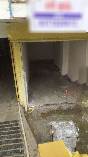 Shop in Guruwar Peth, Pune for Rent 