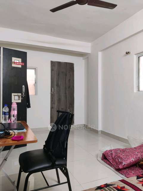 1 BHK House for Rent  In Ekta Building
