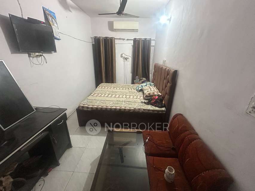 1 BHK House for Rent  In Sector 16, Rohini