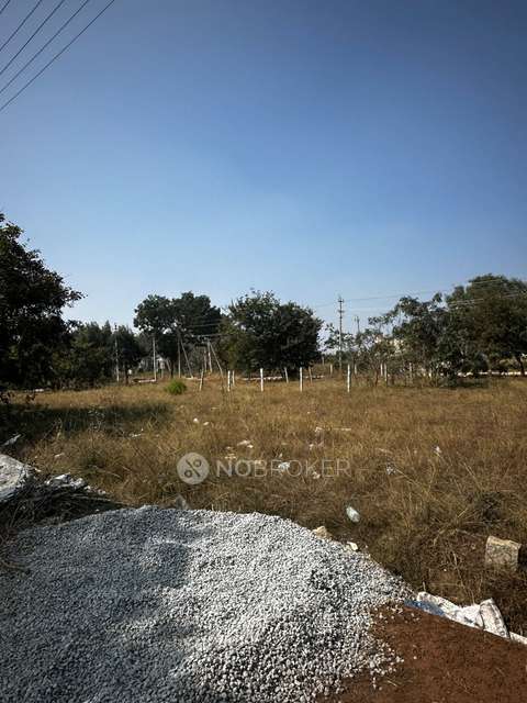 Plot For Sale  In Essel Gardens