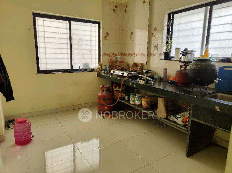 Shared Room for Male In 2 BHK  In Karve Nagar