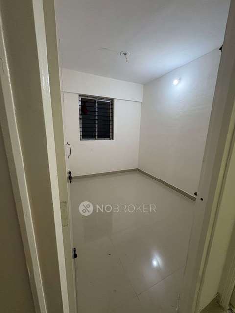 1 BHK Flat In Madhuvan Apartments for Rent  In Hadapsar