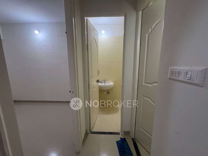 1 BHK Flat In Madhuvan Apartments for Rent  In Hadapsar