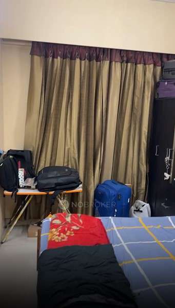 Single Room for Male In 3 BHK  In Amanora Aspire Towers In Hadapsar