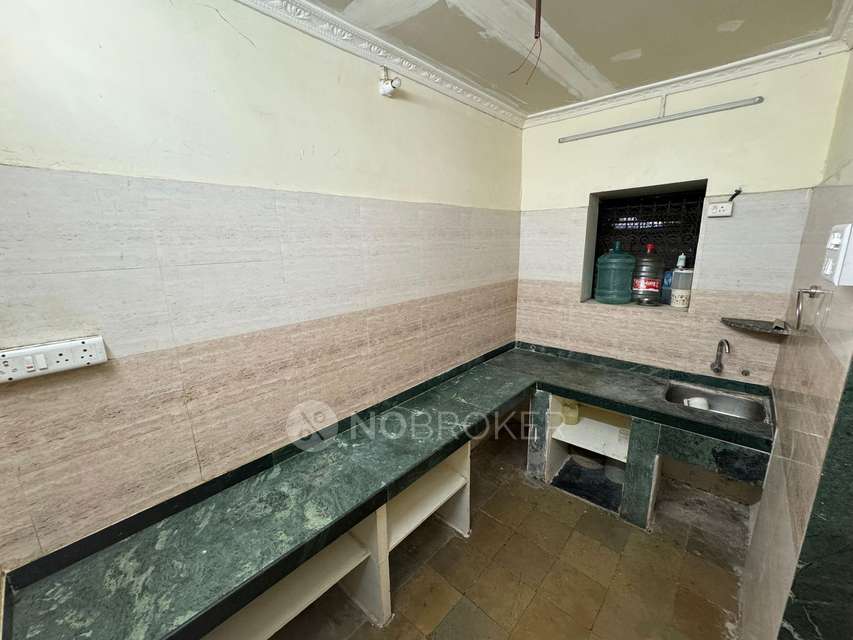 2 BHK House for Rent  In Naaz Hotel Family Restaurant