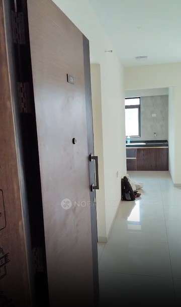 2 BHK Flat In Chandak 34 Park Estate, Goregaon West for Rent  In Goregaon West