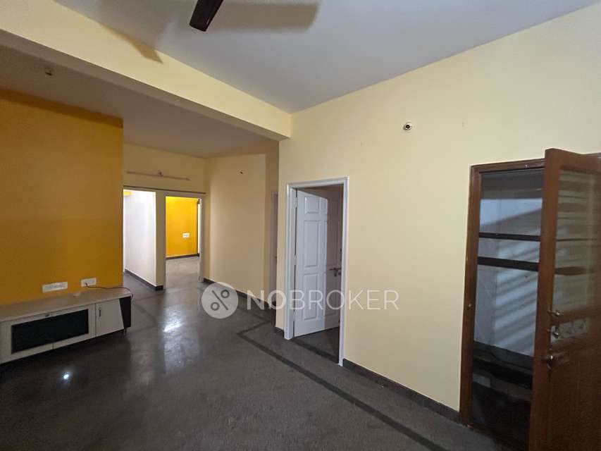 2 BHK Flat In Standalone Building  for Lease  In Brindavan Nagar