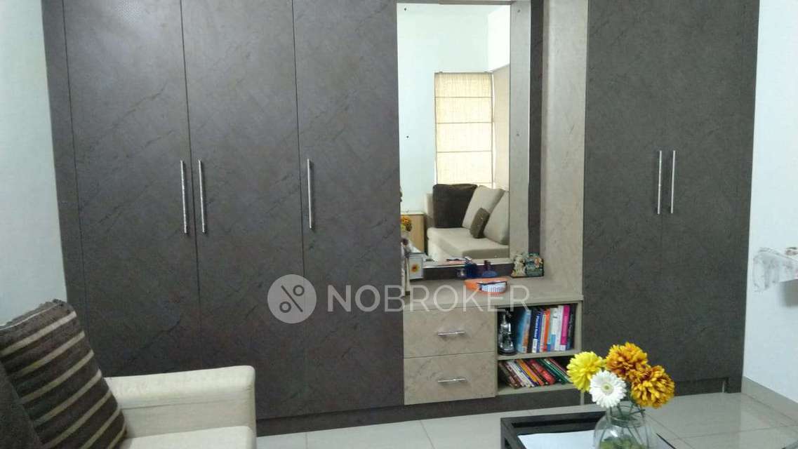3 BHK Flat In Radiance Mandarin for Rent  In Thoraipakkam