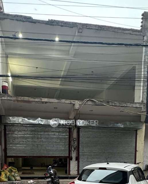 Commercial Property in New Ashok Nagar, Delhi for Rent 