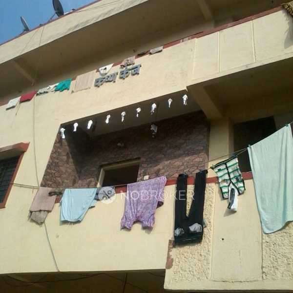 2 BHK Flat In Chaurang Building For Sale  In Hadapsar