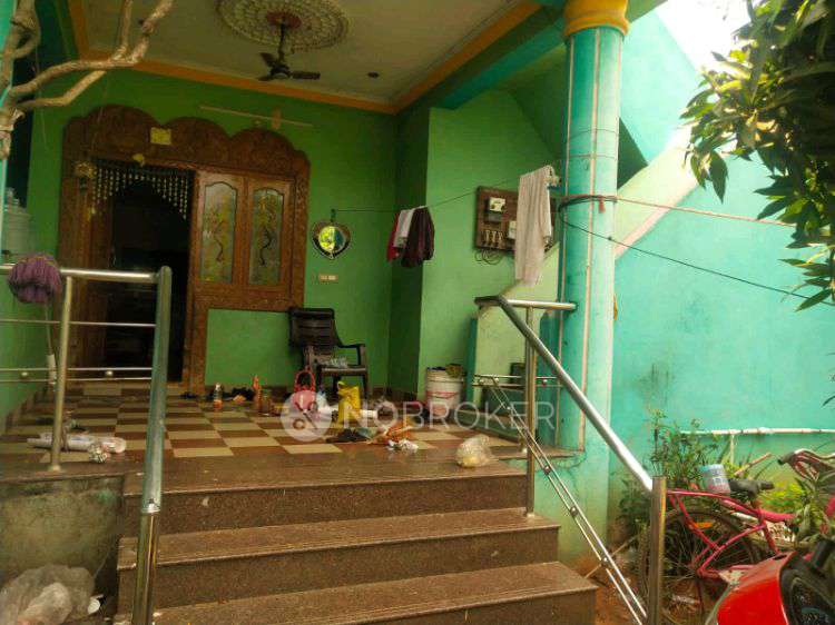 2 BHK House For Sale  In 39, Thiruvalluvar St, Red Hills, Chennai, Theerthagiriyampattu, Tamil Nadu 600052, India