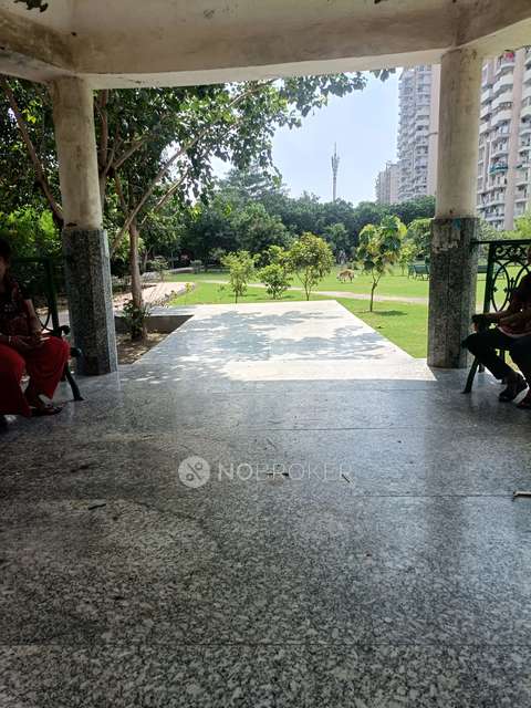 2 BHK Flat In Noida Authority ,sector-118 Noida For Sale  In  Sector 118,noida