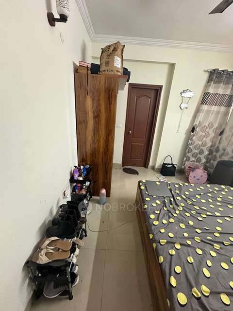 Single Room for Female In 3 BHK  In Awho Vijay Vihar In Wagholi, Pune