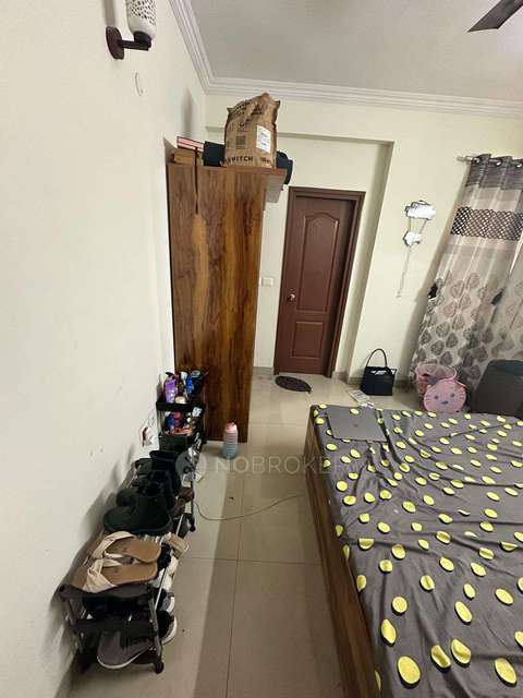 Single Room for Female In 3 BHK  In Awho Vijay Vihar In Wagholi, Pune