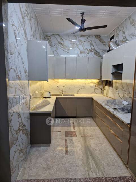 3 BHK Flat In Standalone Building  For Sale  In Meenakshi Garden