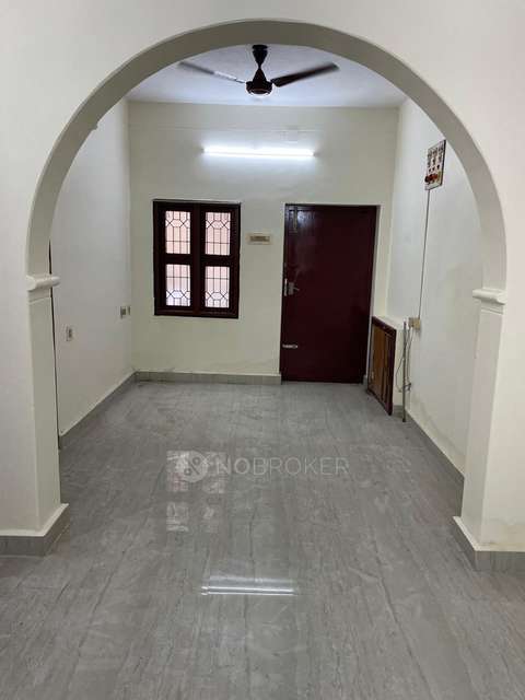 1 BHK Flat In Shubhashree Apartments, For Sale  In Thiruvanmiyur