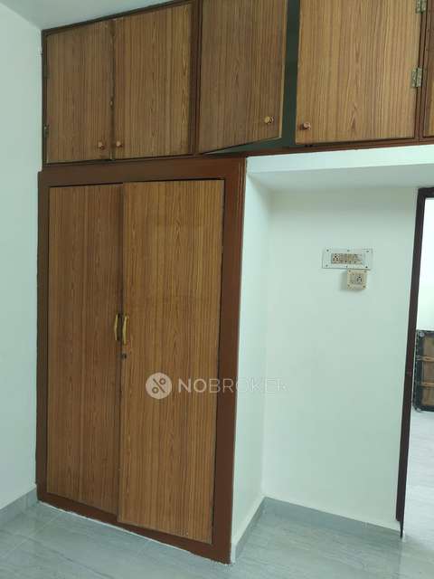 1 BHK Flat In Shubhashree Apartments, For Sale  In Thiruvanmiyur