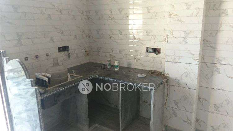 1 BHK House for Rent  In Paras Park, F-46, Block F, Sultanpuri, New Delhi, Delhi, 110086, India