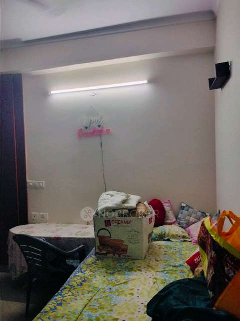 3 BHK Flat In High End Paradise  For Sale  In Ghaziabad