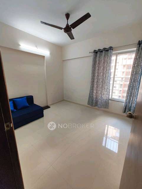 Shared Room for Female In 2 BHK  In Om Magalam  In Kiwale