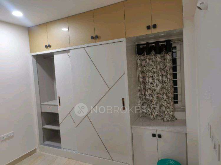 2 BHK Flat In Lakshmi Cadillac for Rent  In Kondapur