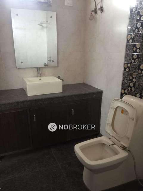 3 BHK Flat For Sale  In Kalkaji