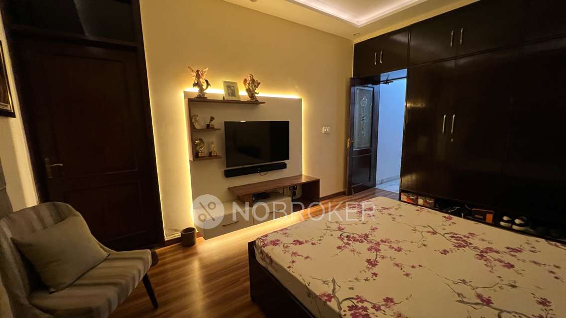 3 BHK Flat For Sale  In East Patel Nagar, Patel Nagar