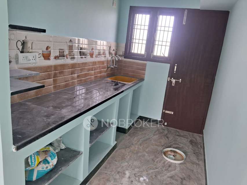 2 BHK House for Rent  In Kelambakkam