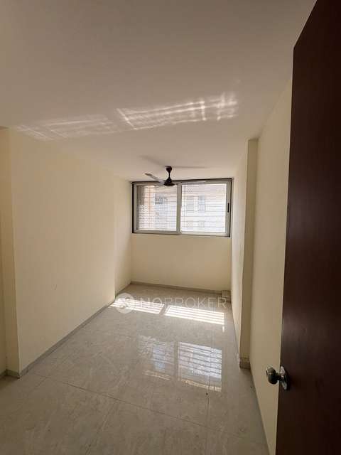 2 BHK Flat In Vm Mohan Palms For Sale  In Seawoods