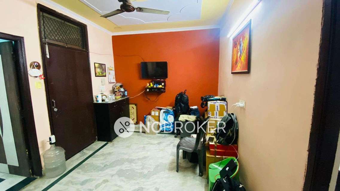 2 BHK Flat For Sale  In Uttam Nagar