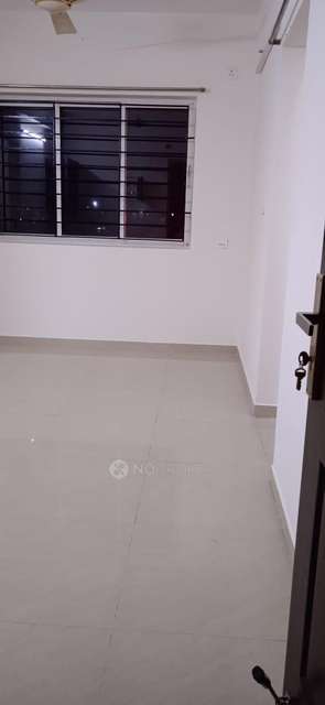 1 BHK Flat In Kg Centre Point for Rent  In Queensland