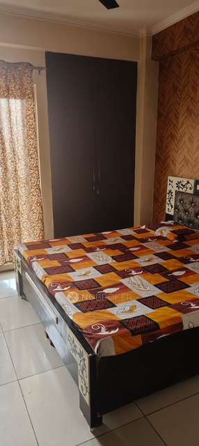 2 BHK Flat In Panchsheel Hynish for Rent  In Sector 1 