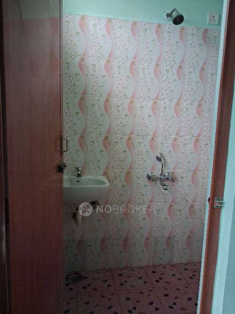 2 BHK Flat In Shri Drowpathy Amman Apartments, Sterling Avenue For Sale  In 1351, Sterling Ave, Kolapakkam, Chennai, Tamil Nadu 600128, India
