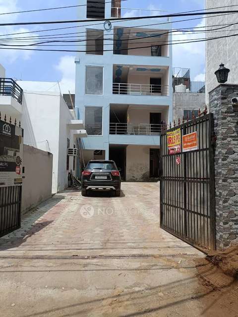 PG for Girls in Sector 48