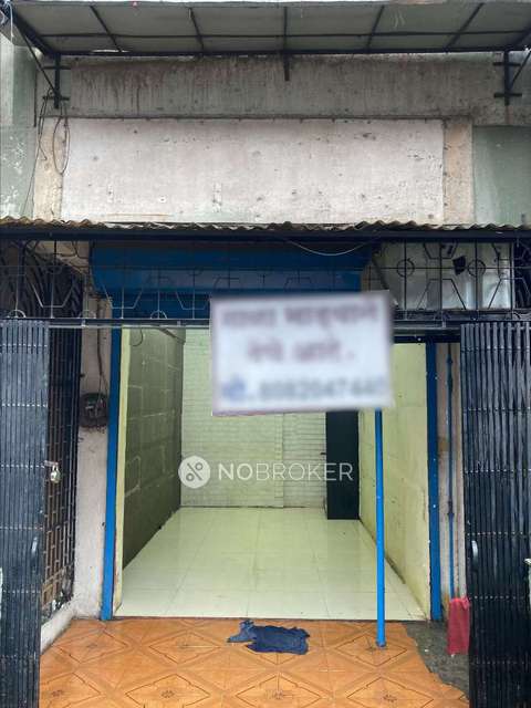 Shop in Rambaug, Mumbai for sale 