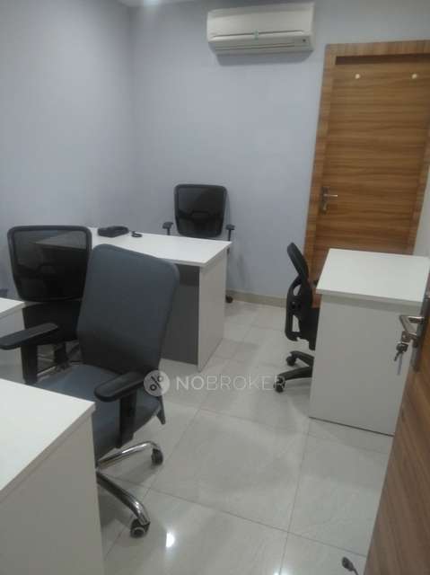 Co-Working  space in Road No.1 Banjara Hills, Hyderabad for Rent 