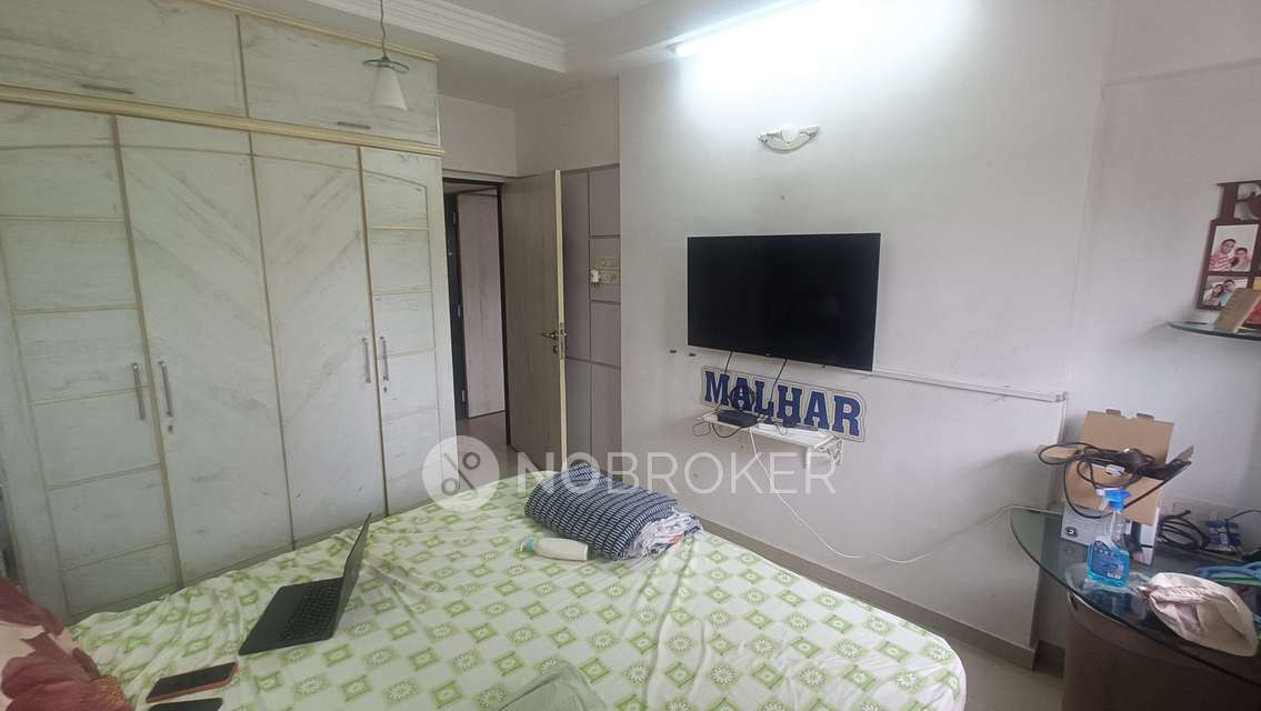 2 BHK Flat In Kj Takshashila, Mulund West For Sale  In Mulund West