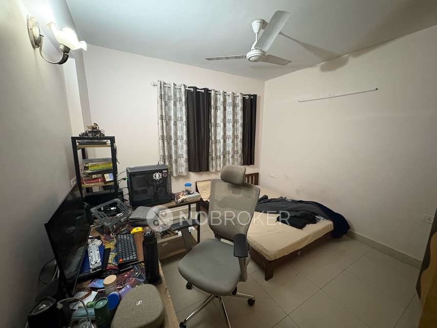 Single Room for Male In 3 BHK  In Puravankara Purva Riviera In Marathahalli