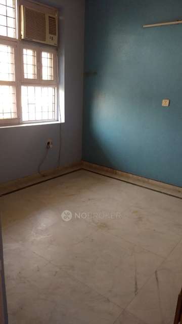 2 BHK Flat In Cosmos Floors, Sector 3, Sector 3 for Rent  In Sector 3