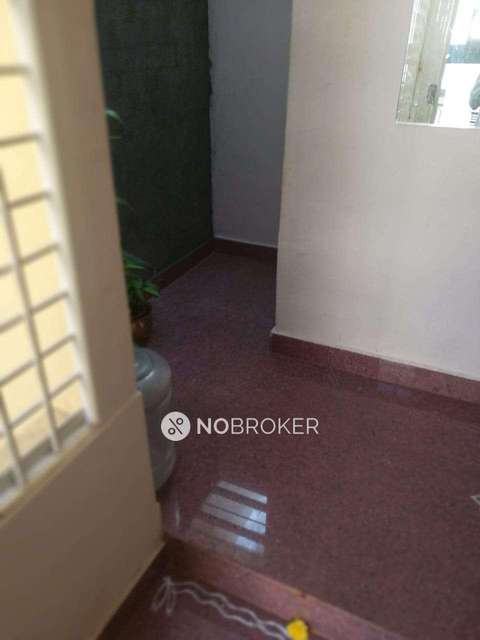 4+ BHK Flat In Standalone Building  For Sale  In Jp Nagar