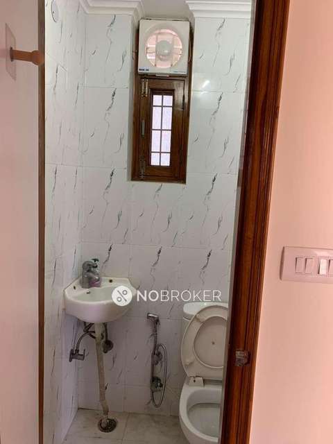 1 BHK Flat In Ganga  For Sale  In Vasant Kunj